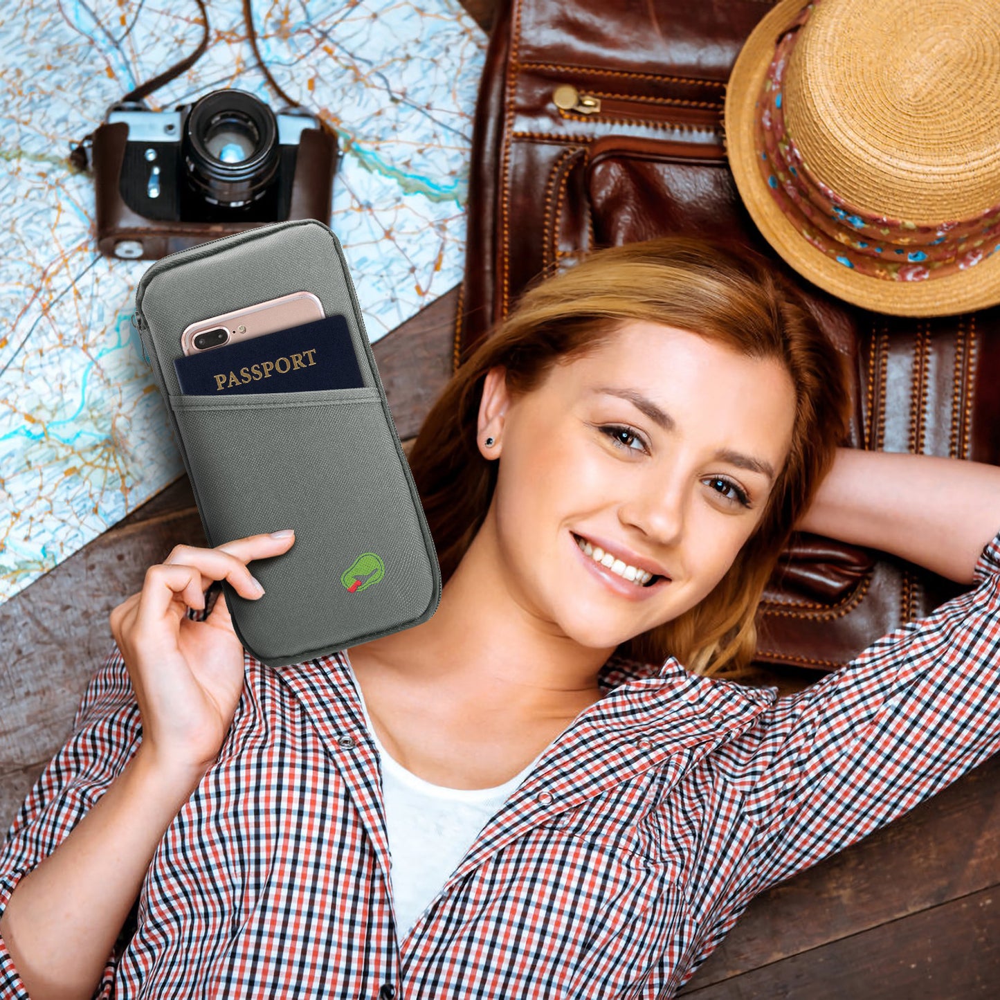Travel passport and document wallet by Solenne, alternate color