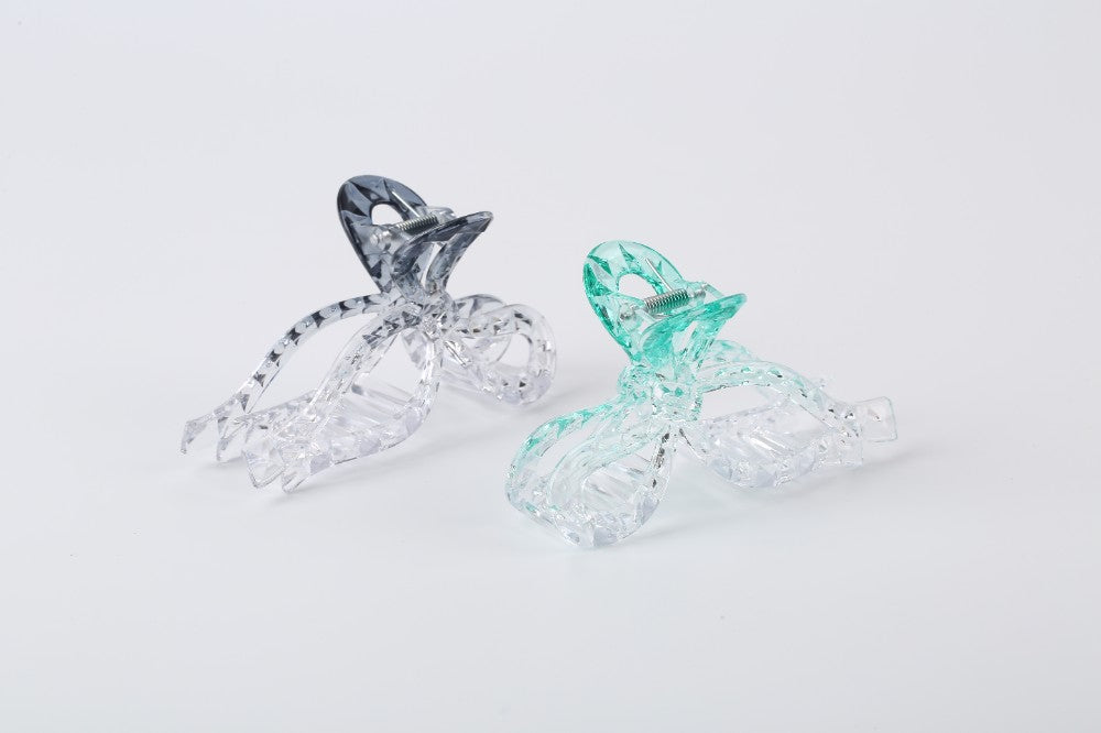 XL claw hair clip set for easy everyday updos.