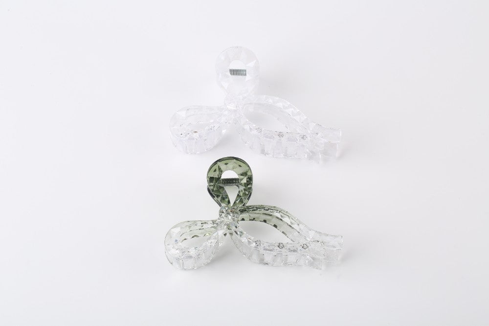 XL claw hair clip set by Solenne, detail